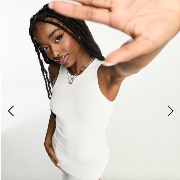 ASOS White and Black Dress - Picture 3 of 11